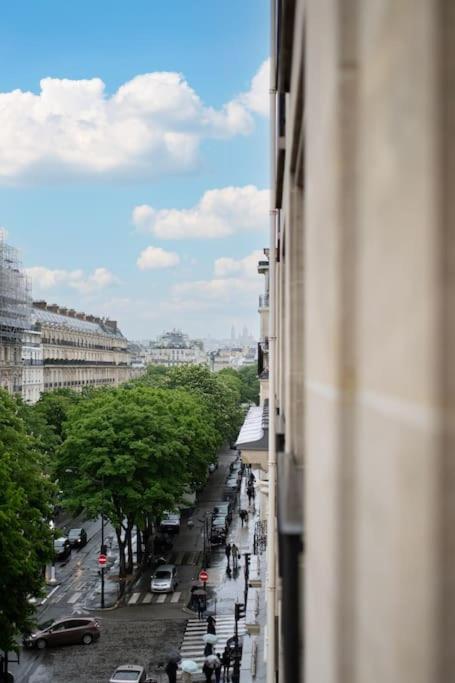 Appartement De Luxe Avenue Montaigne Paris Exterior photo